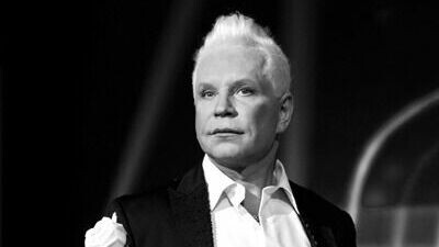     Певец Борис Моисеев скончался в возрасте 68 лет. Об этом сообщили РИА «Новости» со ссылкой на арт-директора исполнителя Сергея Гороха.
