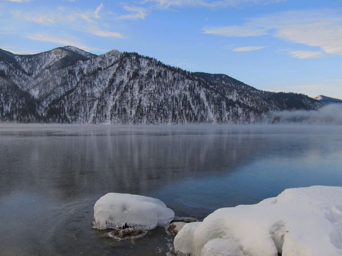 Горный Алтай Телецкое озеро зима