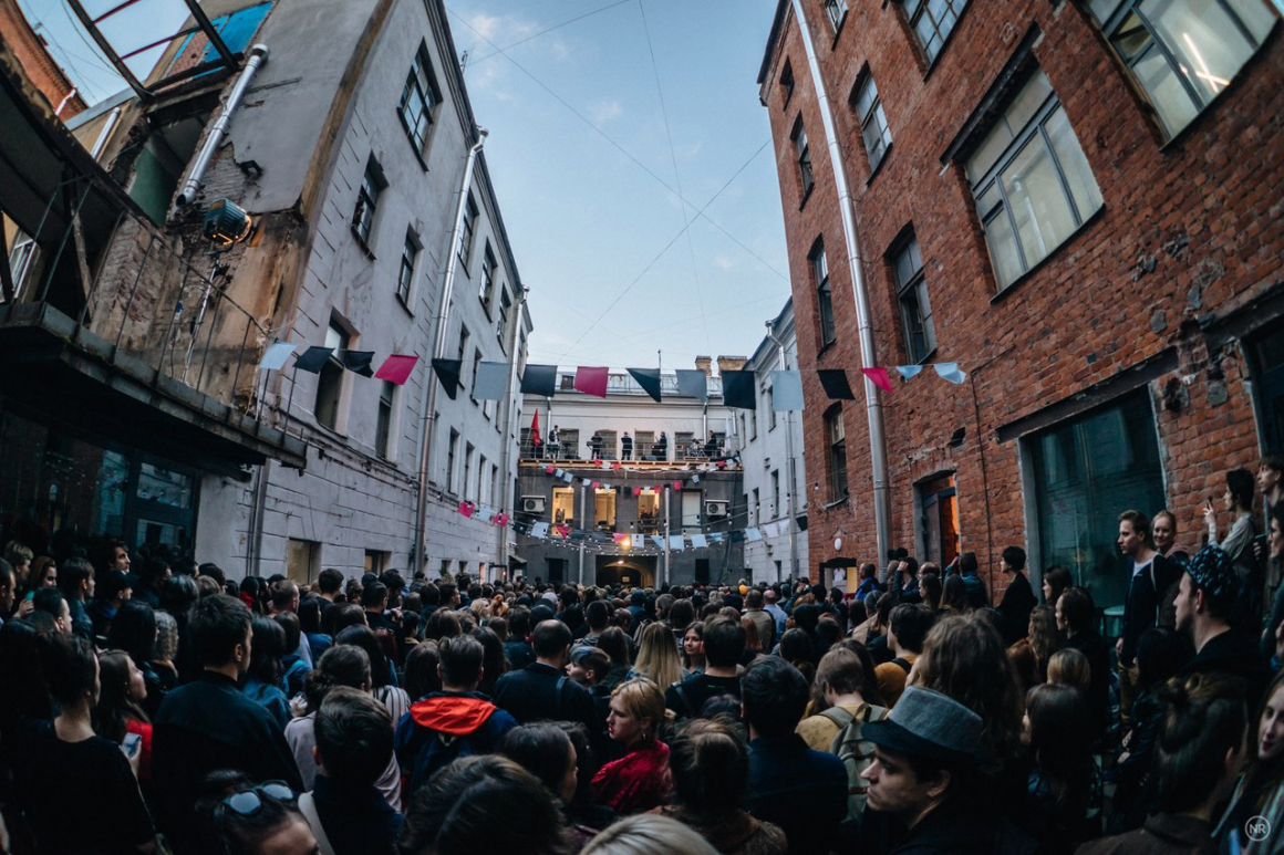 Творческие центры санкт петербурга. Гражданская ул 13-15 Санкт-Петербург Бертгольд центр. Гражданская улица 13-15 Бертгольд центр. Бертгольд центр / Berthold Centre. Ул Гражданская 13-15 Санкт-Петербург.