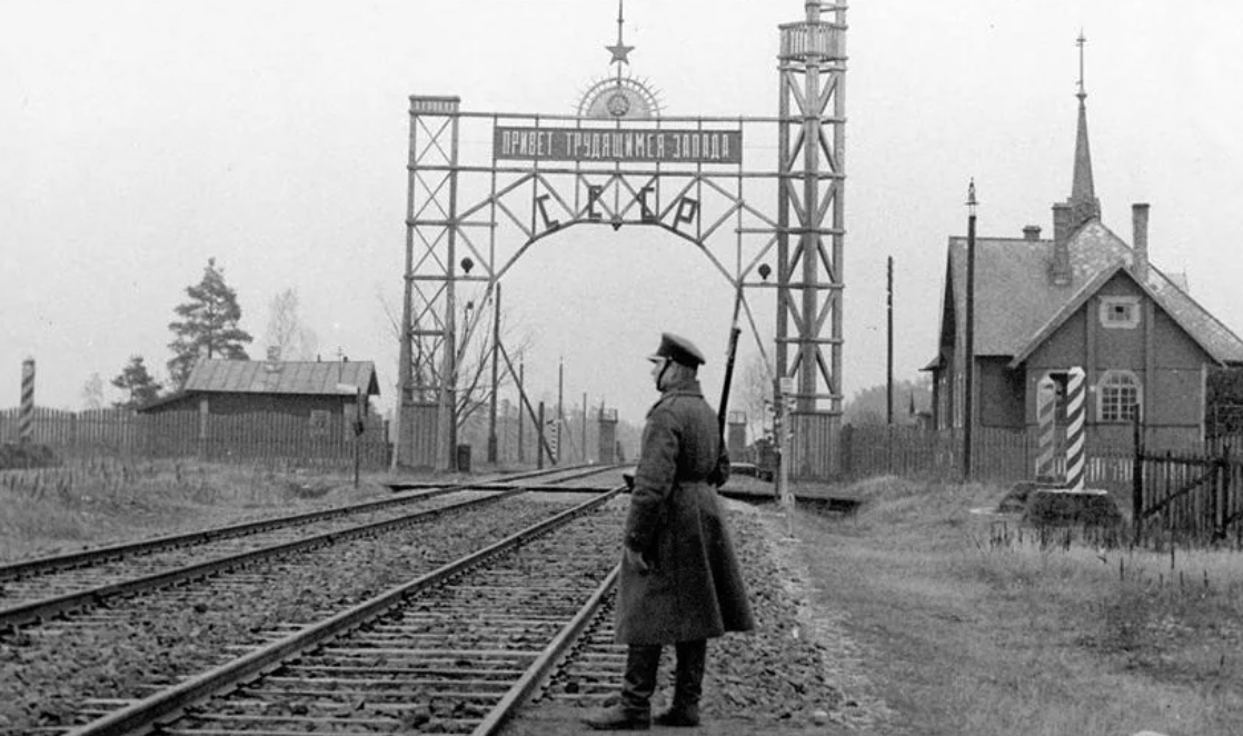 Переход время ссср. Советско польская граница в 1939 году. Граница СССР Польша ЖД. Советско польская граница 1941 год. Польско-Советская граница 1940.