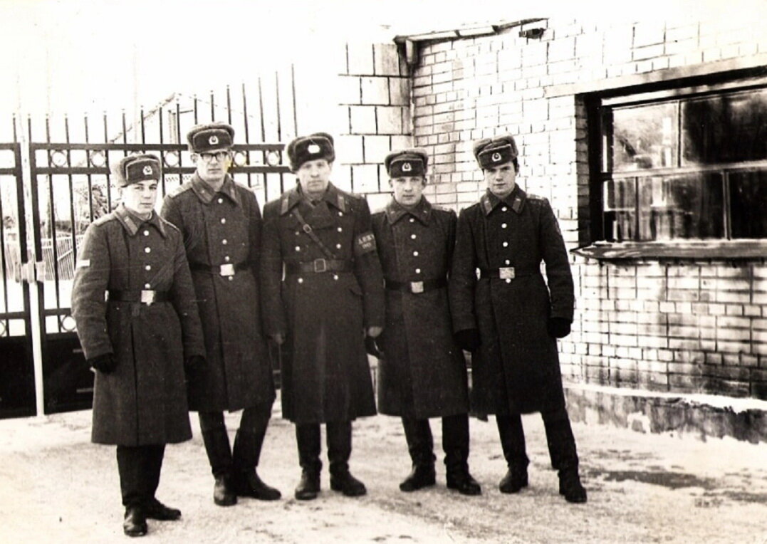 Это же КПП, вид изнутри, начало 1970-х годов. Фото из открытых источников