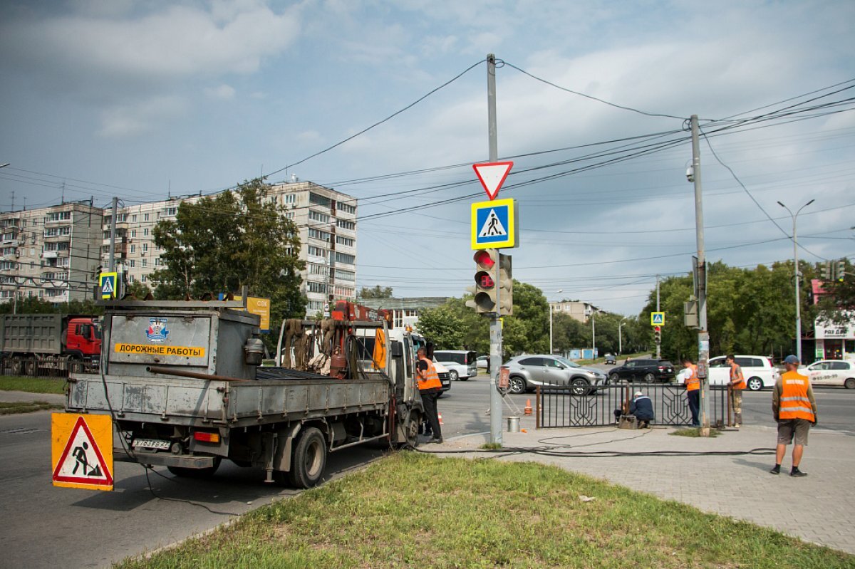    В Хабаровске изменили работу светофора на аварийном перекрёстке