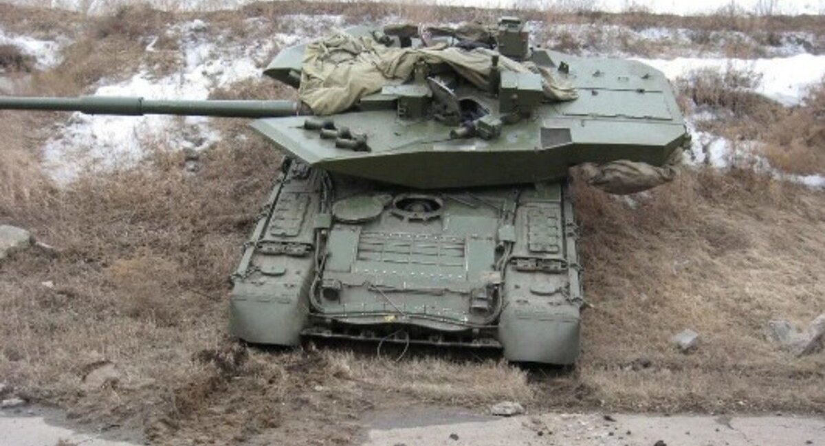 Один из опытных образцов на базе Т-80, созданной в рамках ОКР "Бурлак".