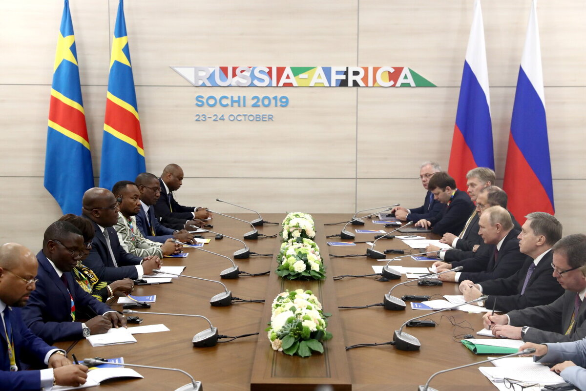 South africa russia. Саммит Россия Африка Сочи. Саммит "Россия - Африка" в Сочи 2021. Саммит в Сочи 2006.