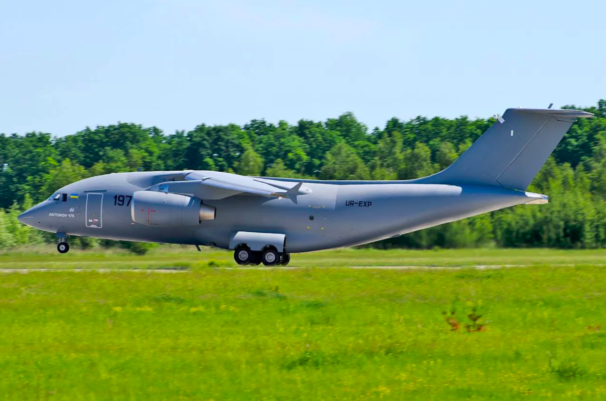 Транспортный самолет ан 22 антей. 4 ан 5 на. 178. 4 ан 5 на. Транспортный самолет слон.