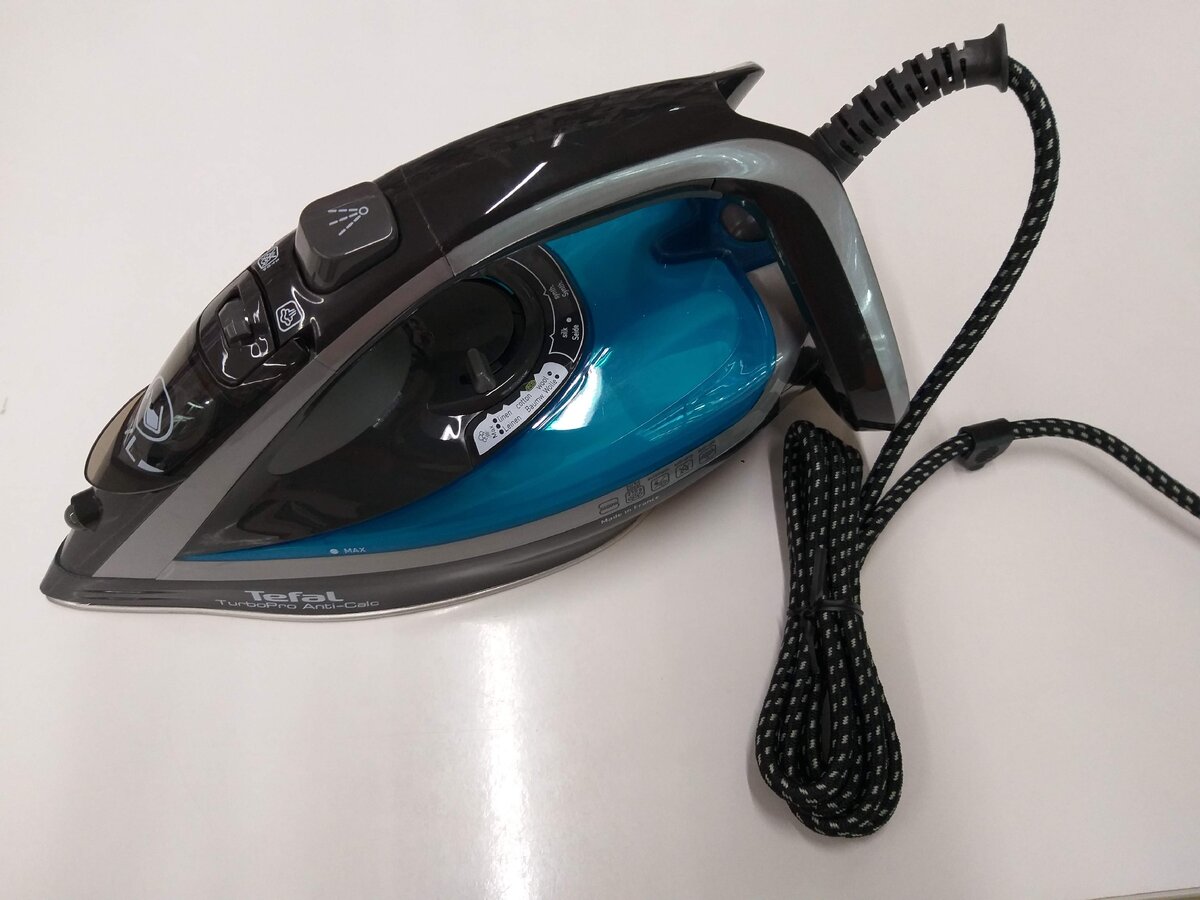 модель с керамическим напылением на стальную основу. ценник от 8 тыс.