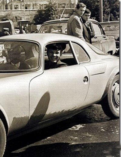 История появления спорткара у Юрия Гагарина и почему он его любил, но практически не ездил на нем