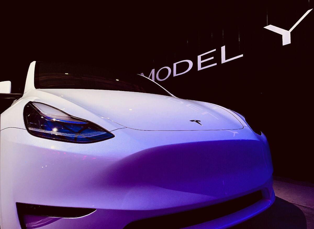 Новая Tesla Model Y