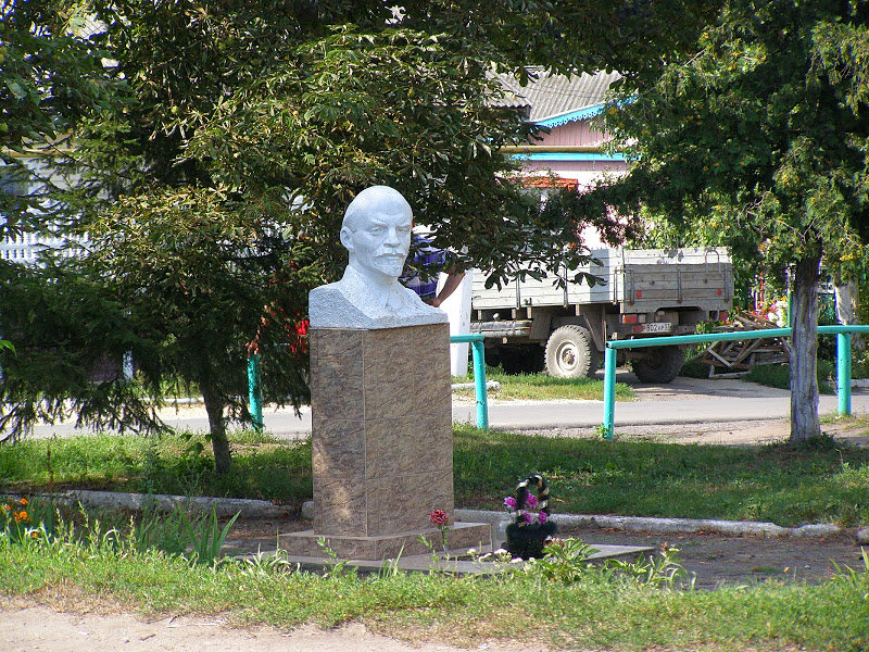 Погода в залегощи. Орловская область Залегощь памятники. София Величковская город Залегощь Орловская область. Залегощь, Орловская обл, памятники и достопримечательности. Залегощь Орловская область Матыцина.