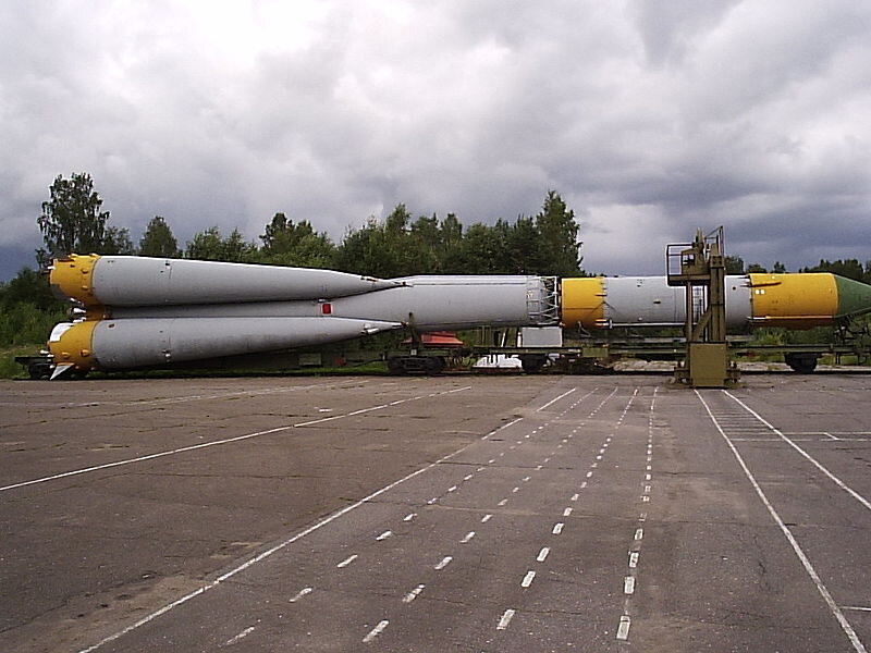Ракета-носитель "Молния". Принадлежит к семейству ракет-носителей "Р-7".