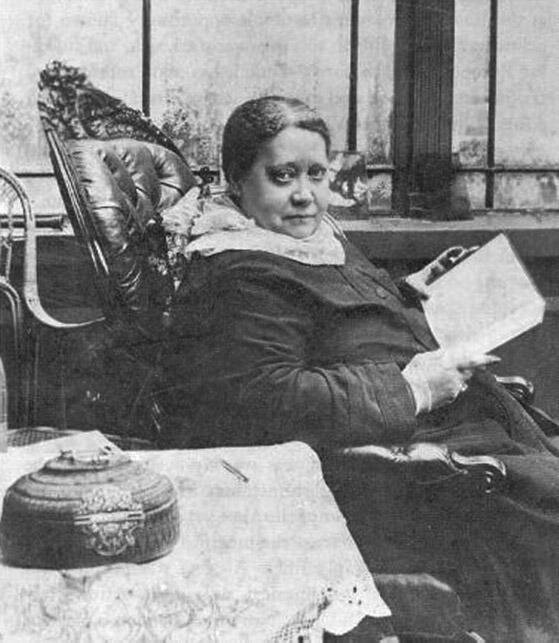 Елена Блаватская