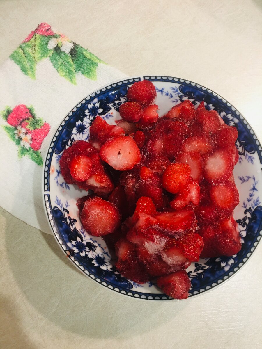Клубника замороженная 