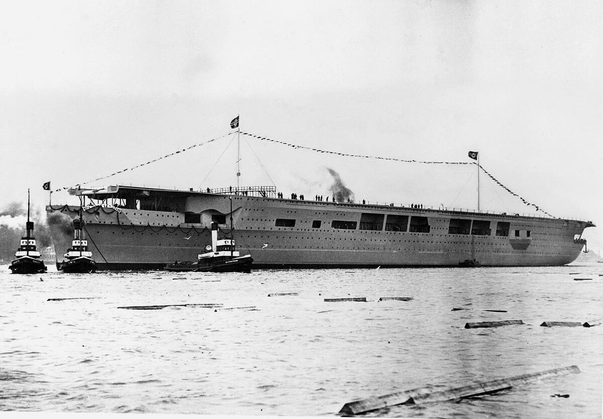Авианосец Graf Zeppelin
