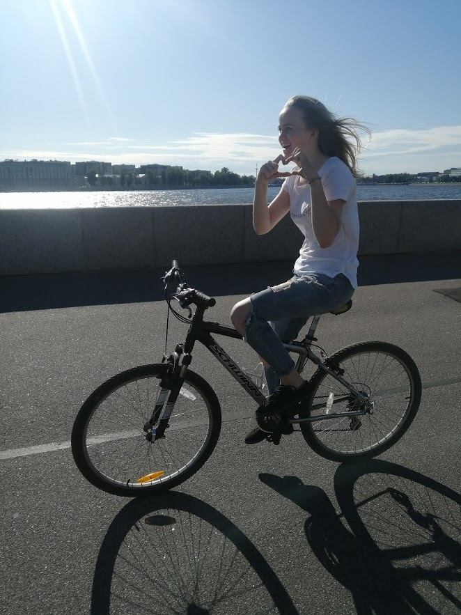 Конь - предшественник  бирюзового красавчика.