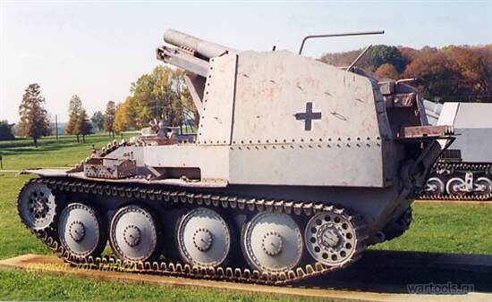  Grille,Sturmpanzer 38(t) на шасси чехословацкого лёгкого танка PzKpfw 38(t), со 150-мм пехотным орудием sIG 33.