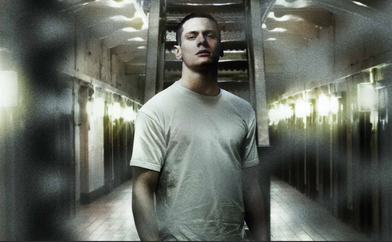 Постер к фильму От звонка до звонка/Starred Up