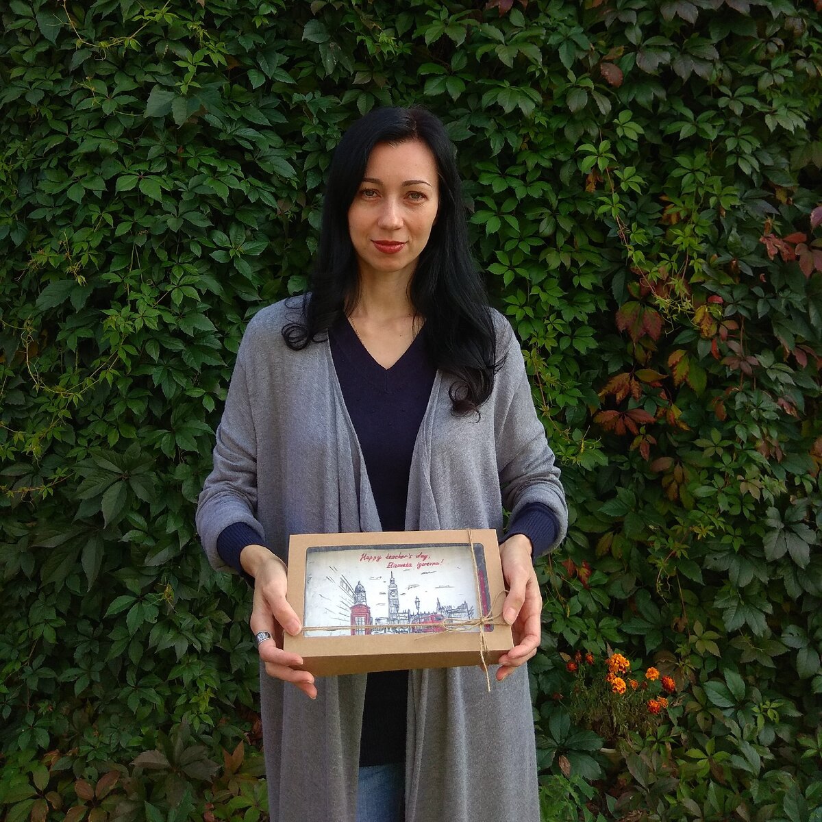 Я - декоратор сувенирного печенья.