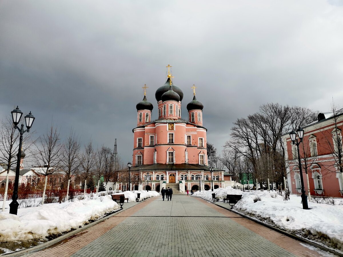 Донской монастырь в Москве