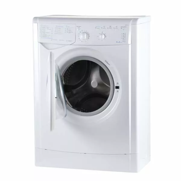 Белая стиральная машина Indesit IWUB 4105 (CIS) не займет много места, поэтому подойдет как для просторного жилища, так и для небольшой квартиры.-2