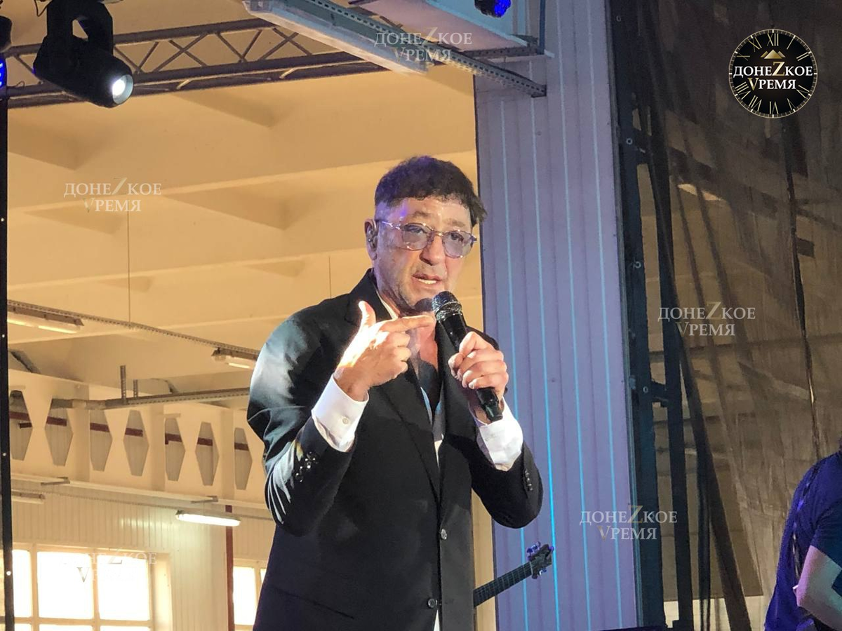 Григорий Лепс выступил для бойцов “Пятнашки”