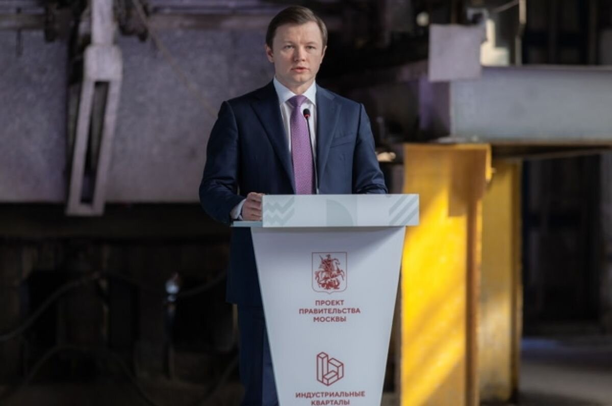    Владимир Ефимов.