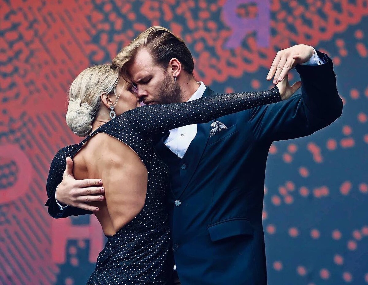 Это мы 😉 Макс и Кати