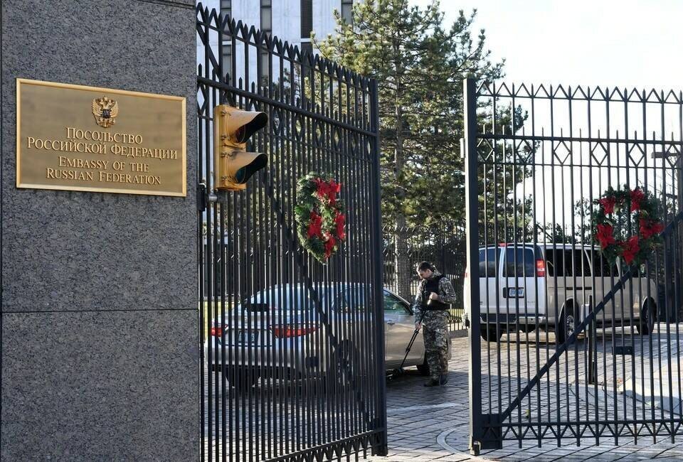     Посольство России в Вашингтоне выразило негодование в связи с высказываниями США о гибели Дугиной  GLOBAL LOOK PRESS