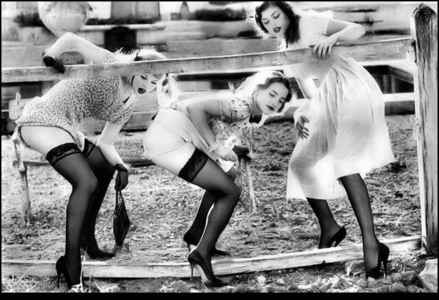  ©  Эллен фон Унверт /  Ellen von Unwerth    Преграды нипочем... 