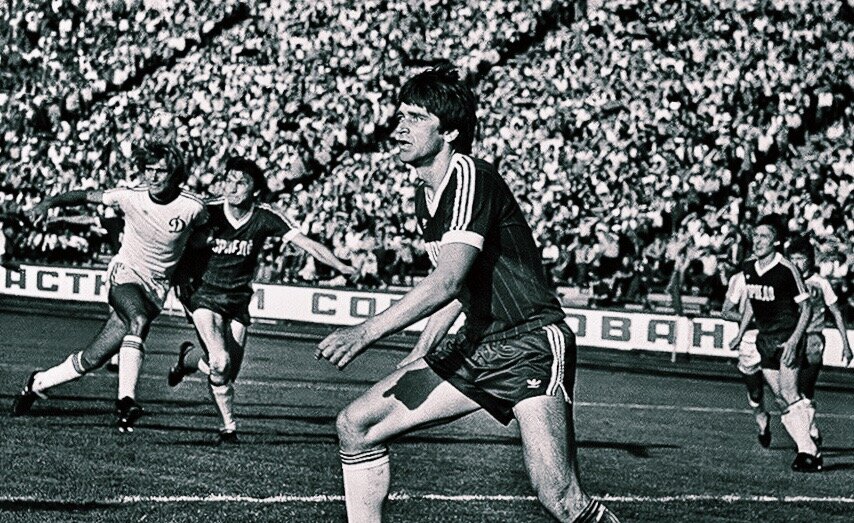 Василий Жупиков - защитник сборной СССР, обладатель Кубка СССР-1986