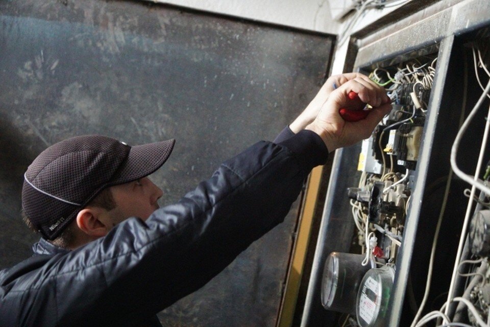     Электричества не будет почти весь день. Алексей БУЛАТОВ