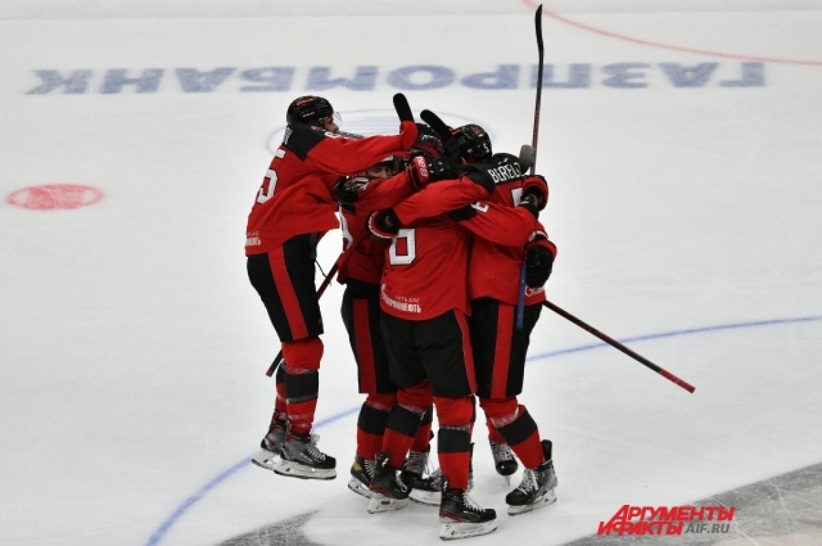    Омский «Авангард» уступил «Адмиралу» в овертайме