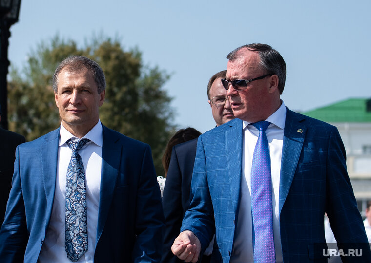    Говорят, Алексей Орлов (справа) не знал о готовящемся видеообращении Игоря Володина (слева)