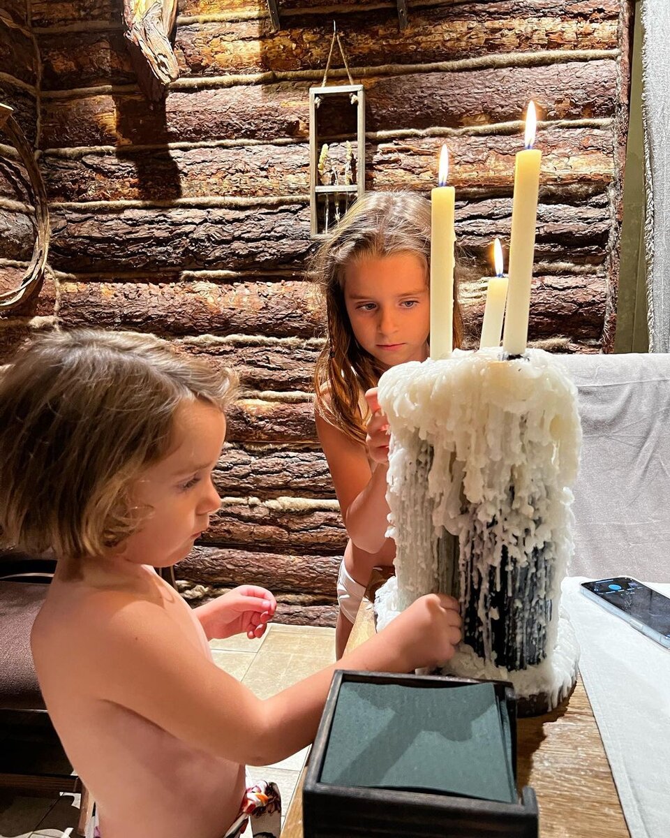 Листайте вправо, чтобы увидеть больше изображений