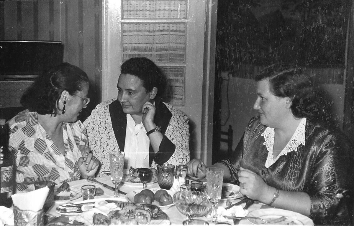 Хрусталь в советских квартирах был обязательным атрибутом роскоши.