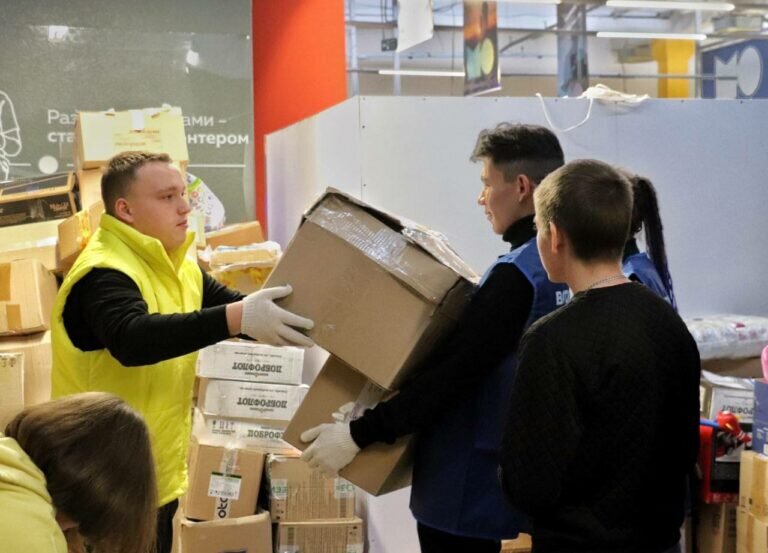    Из Оренбурга в военные части отправили 3,5 тонн гуманитарного груза Елена Шкатова