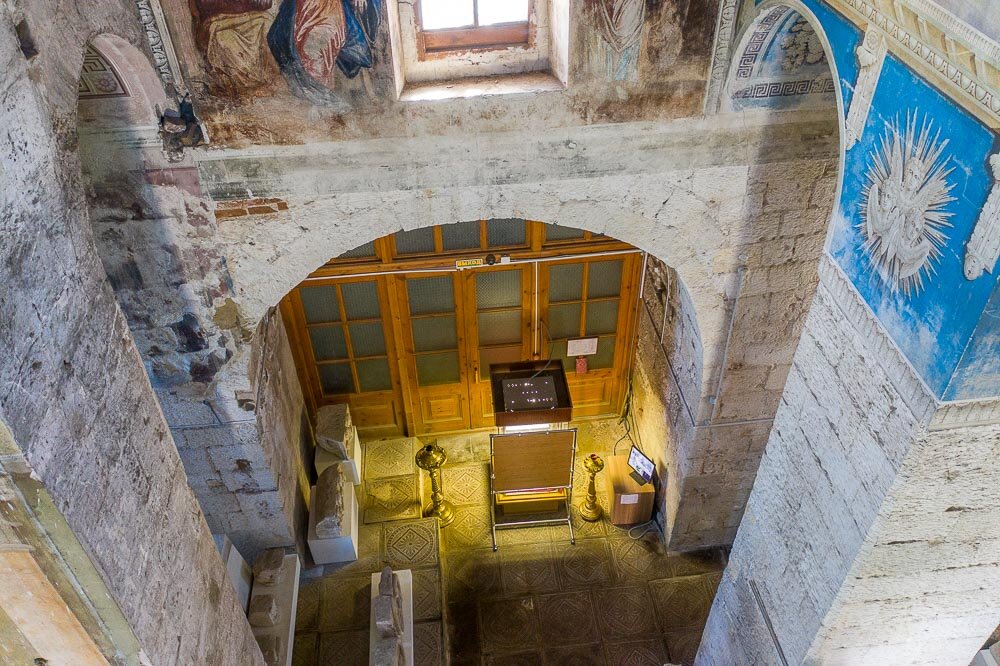 Храм изнутри. Источник: yp-muzeum.ru