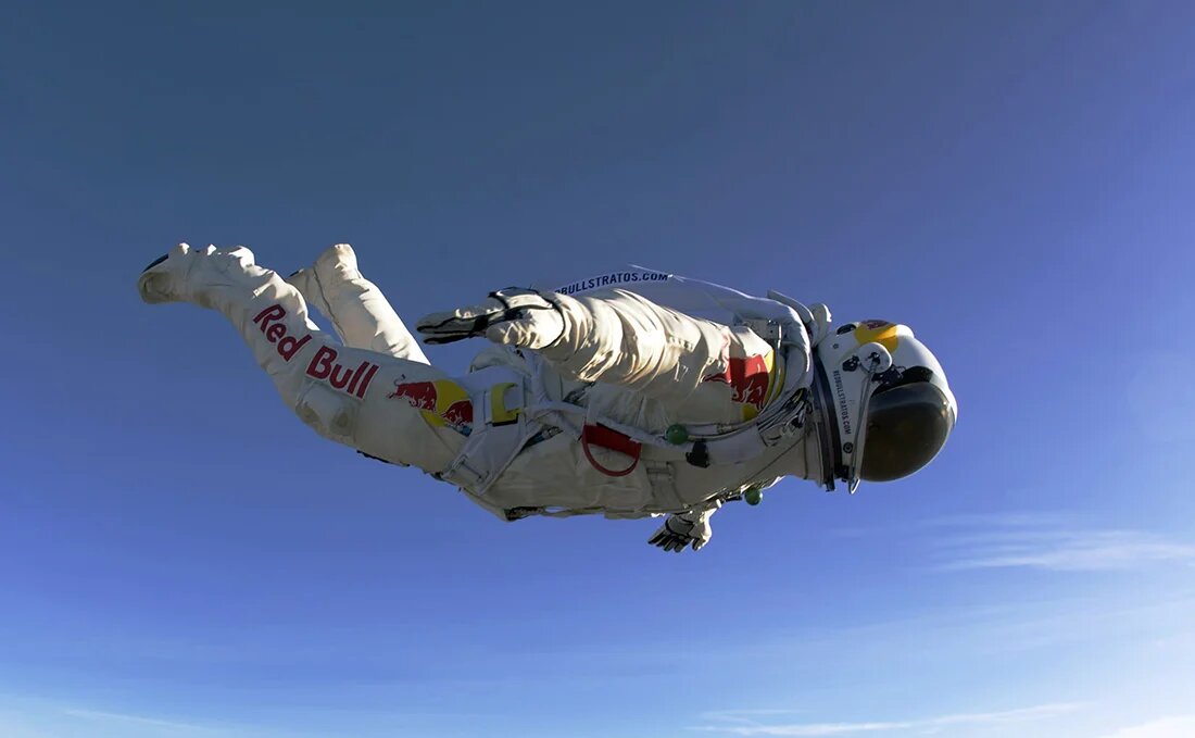 Феликс Баумгартнер прыгнул со стратостата с высоты 38969,4 метров
