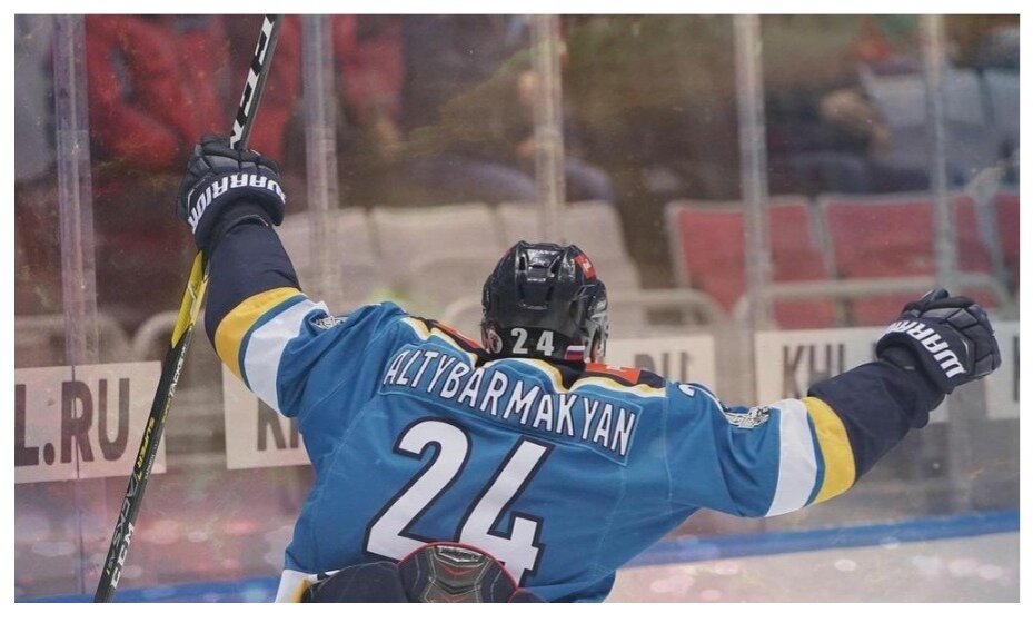    Андрей Алтыбармакян - нападающий сочинской команды. Фото: ХК «Сочи»
