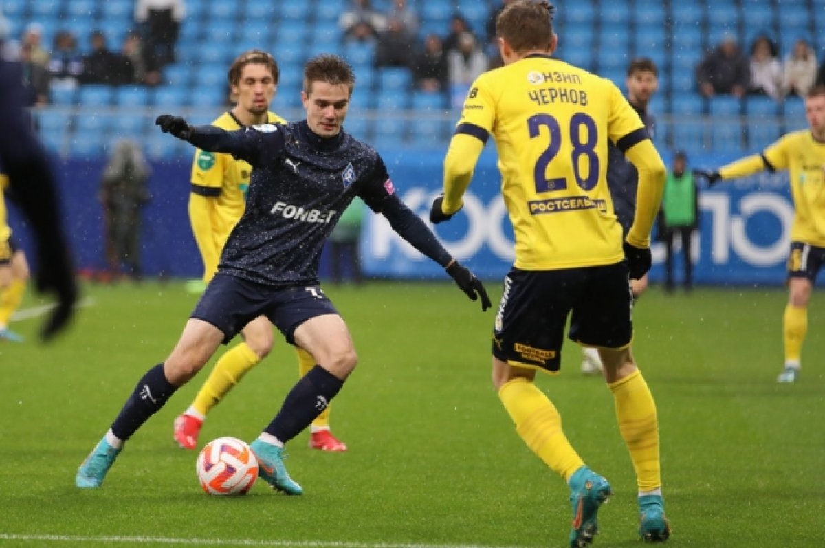    В Самаре 12 ноября «Крылья Советов» пропустили три мяча от «Ростова»