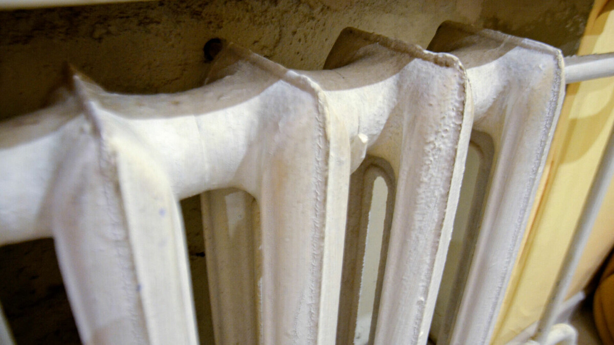     Авария произошла в крупном микрорайоне города. Об этом сообщили в Единой дежурно-диспетчерской службе.