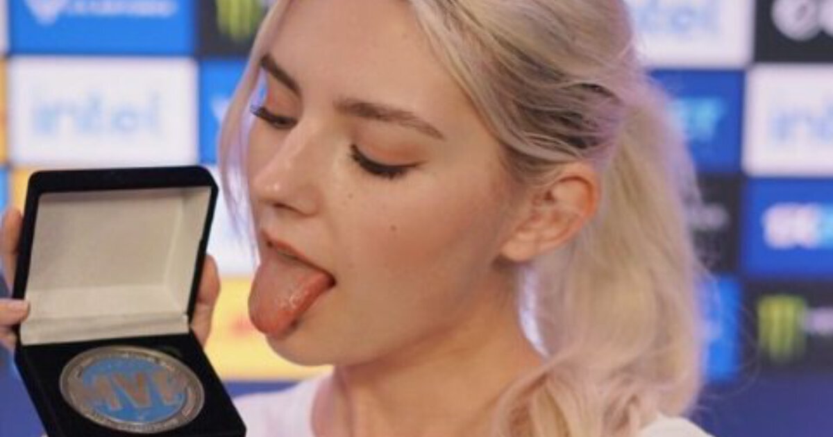 Эва жльби. Eva elfi x. Eva elfi x. Efa elfe. Eva elfie 2023.