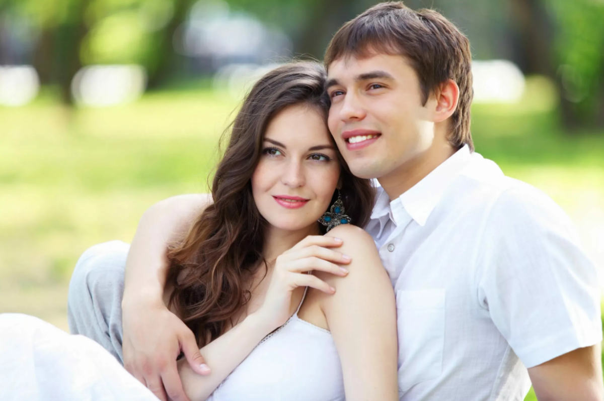 Отношения с русским парнем. Чтобы любить человека необязательно быть. Смешанные пары. Фотосессия с парнем. Красивые властные женщины.