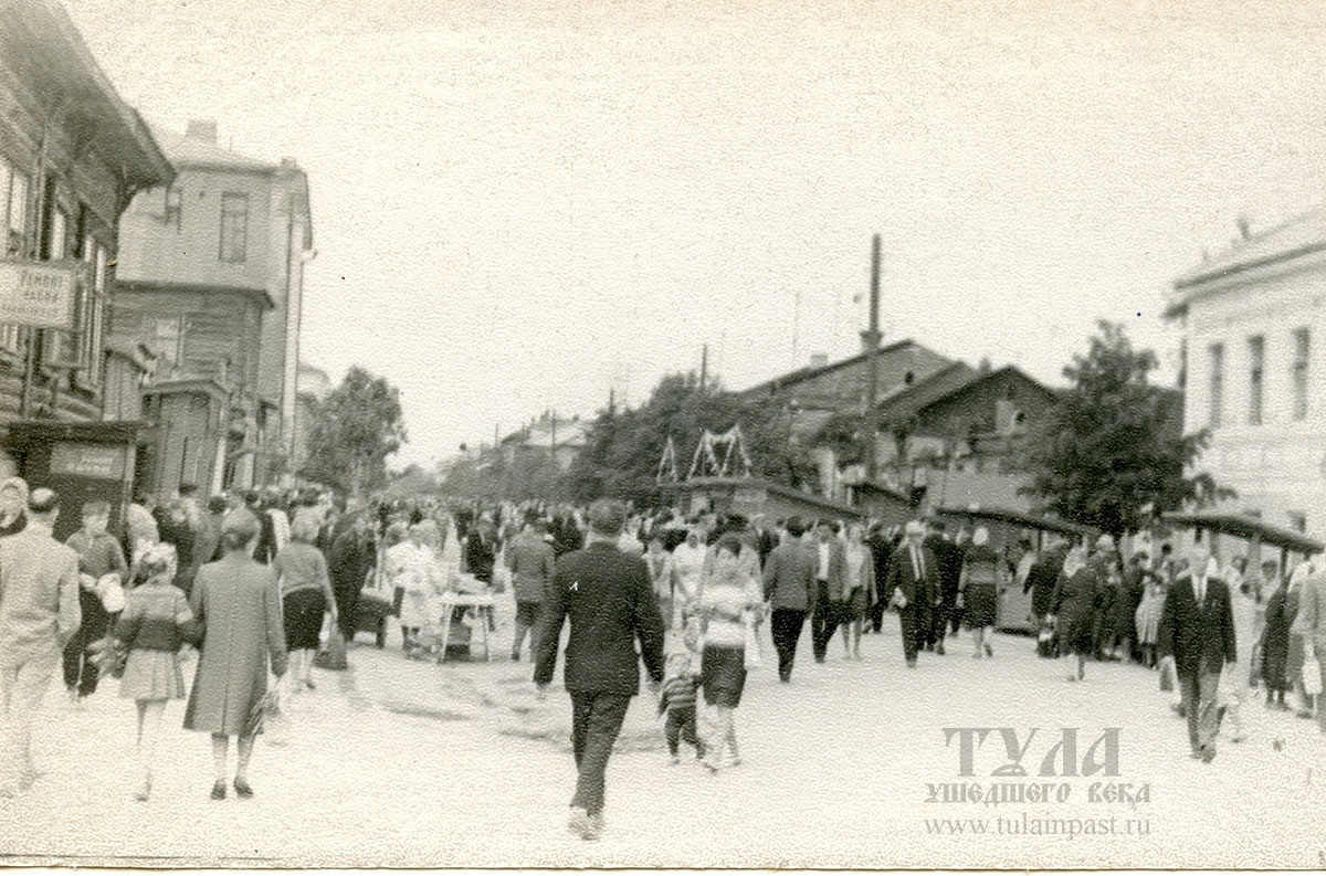 Улица Каминского в Туле в середине 1960-х годов | ПАНТОГРАФ | Дзен