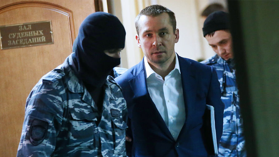 Задержанный полковник Захарченко 