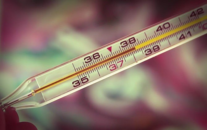 Не нужно сбивать температуру при малейшем повышении столбика термометра