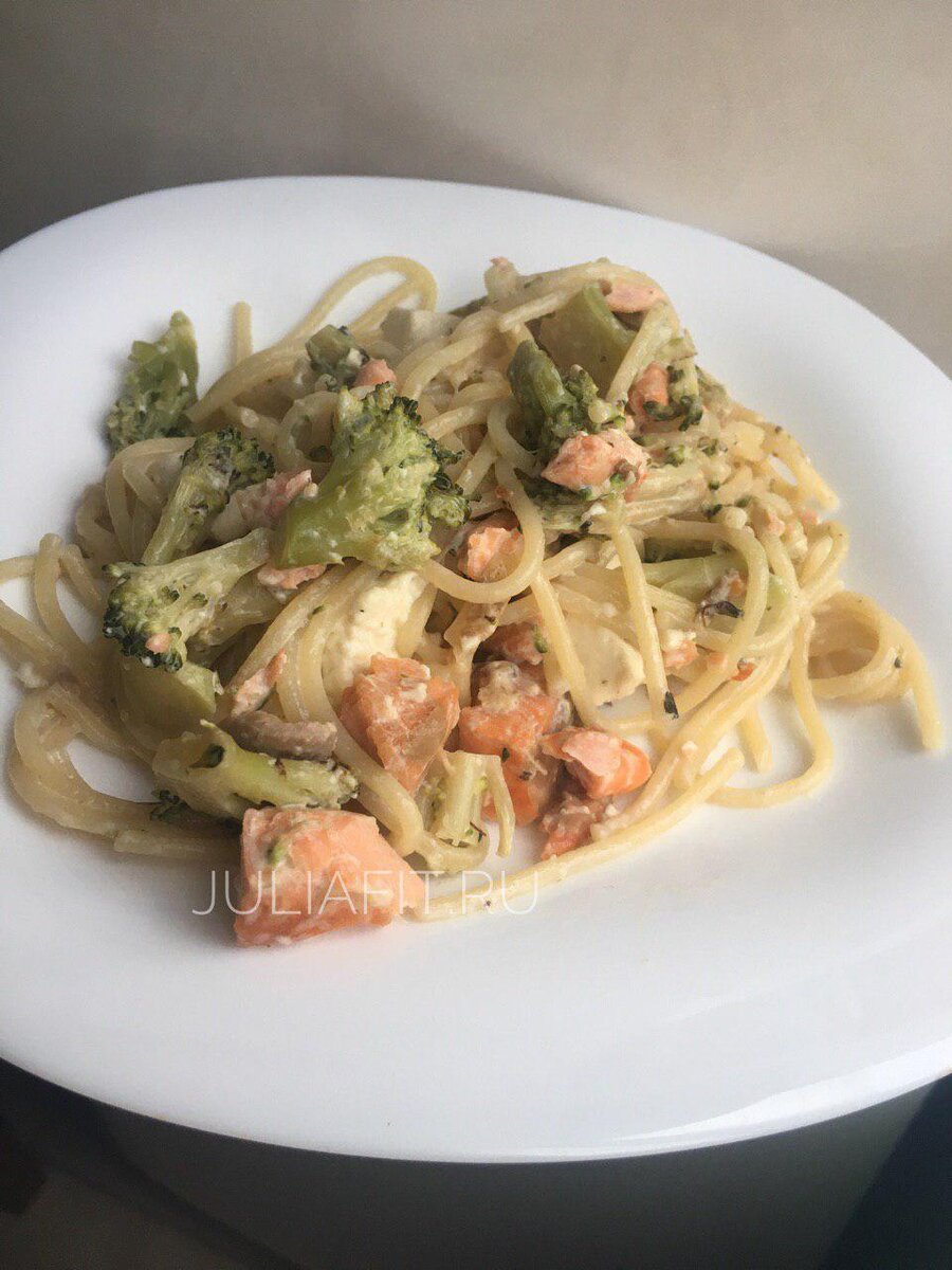 1 порция сливочной пасты (а таких выходит 3)