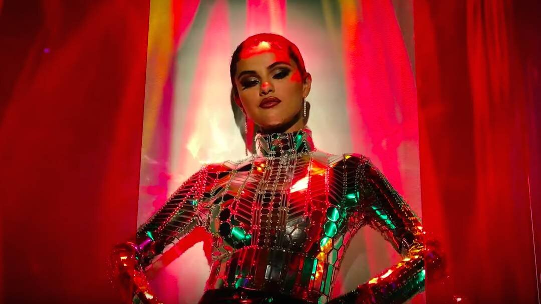 Youtube клипы. Селена Гомес look at her Now. Selena Gomez look at her Now клип. Селена Гомес 2019 клипы. Селена Гомес клип 2020