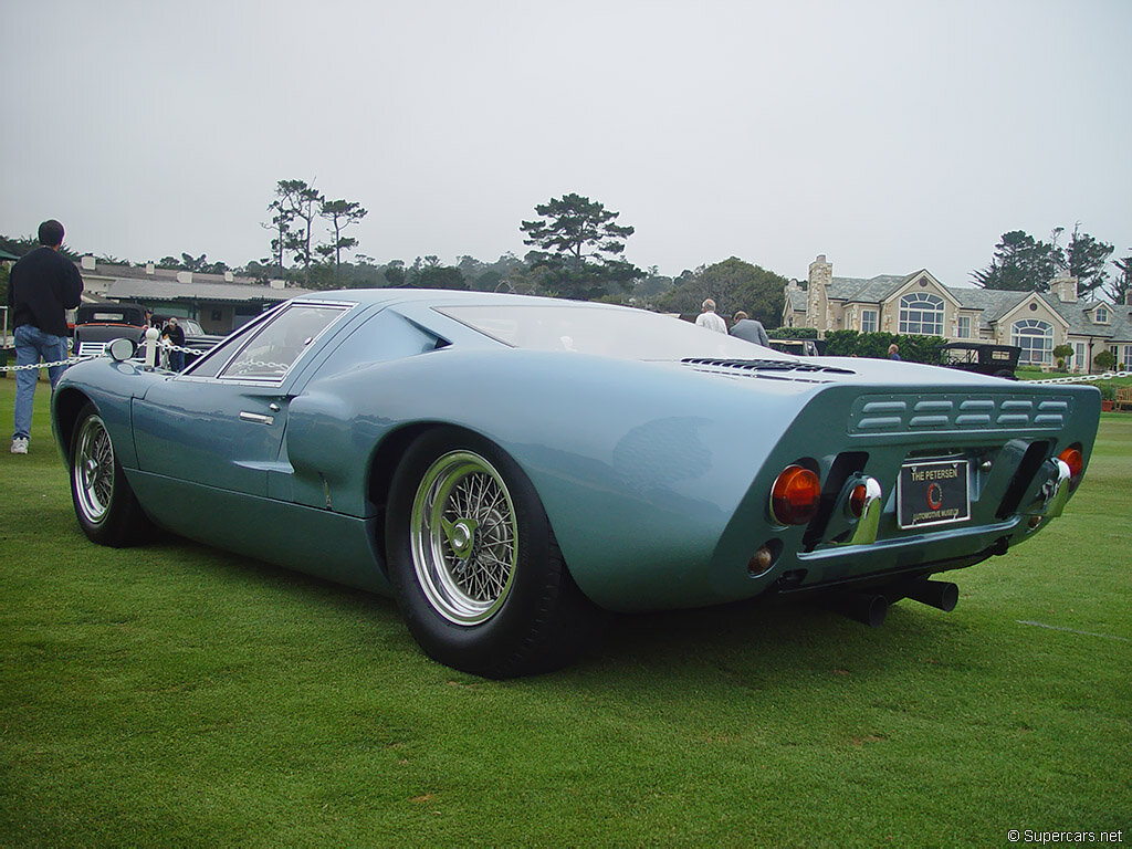 Гражданская версия шикарного Ford GT40. Очень красивая машина. | Авто  Легенды | Дзен