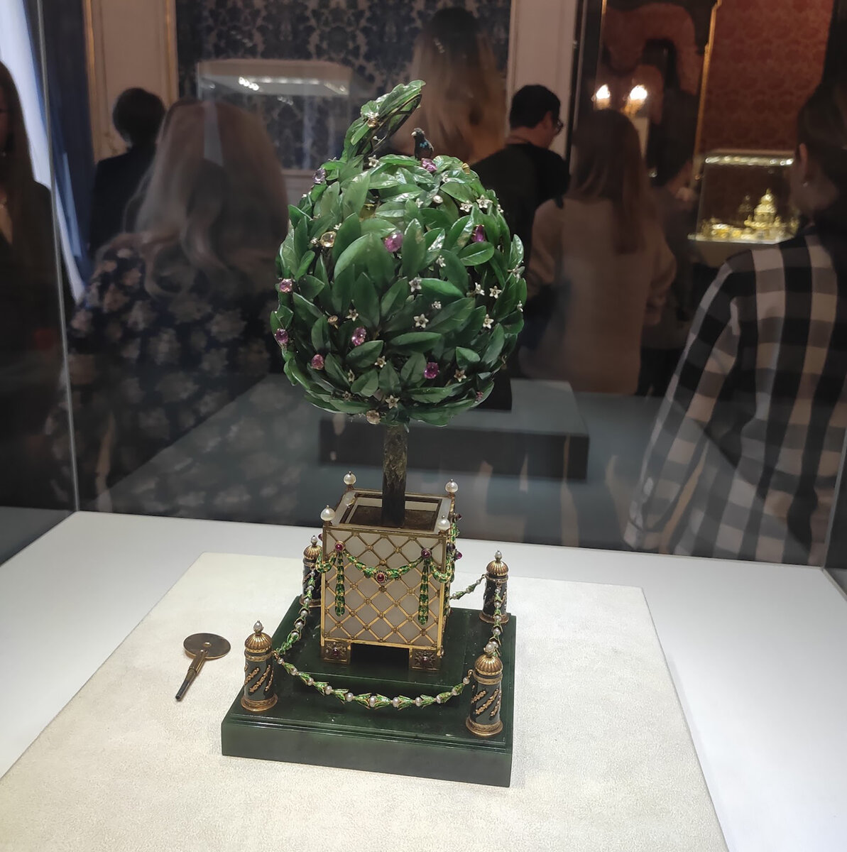 Пасхальное яйцо «Лавровое дерево» Это мой самый любимый экспонат, видеть это просто божественно