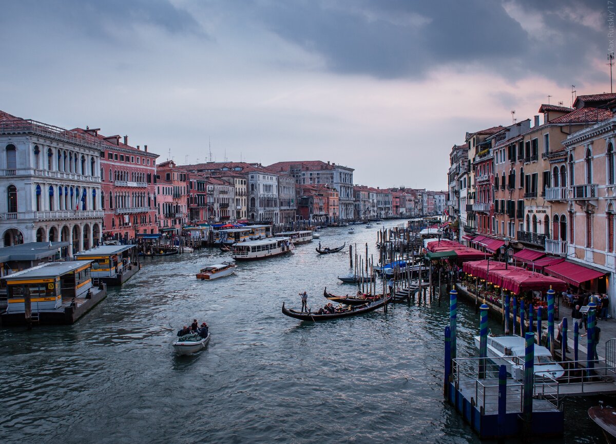 Гранд канал с моста Риальто